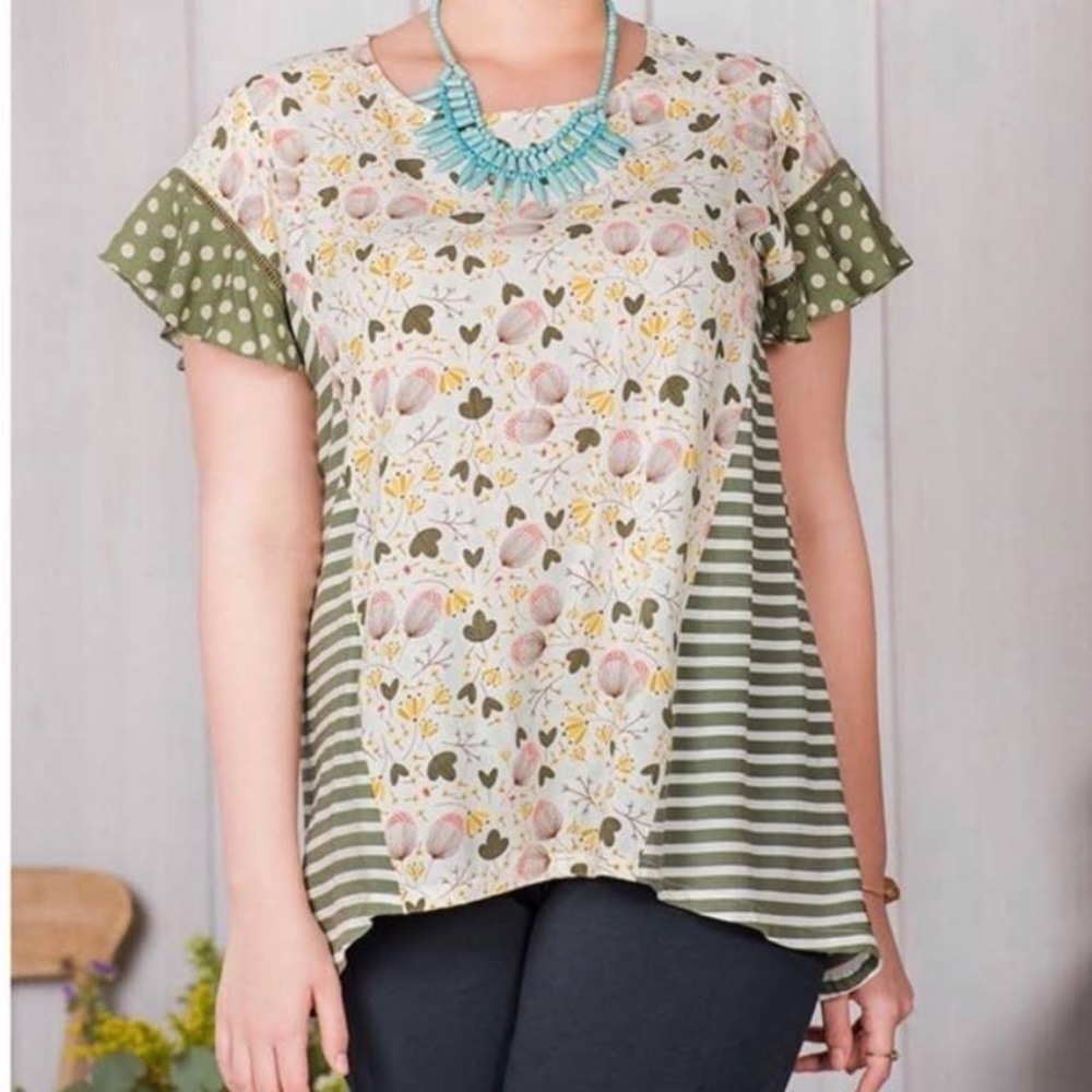 Matilda Jane‎ Gentle Breeze Top Size Medium